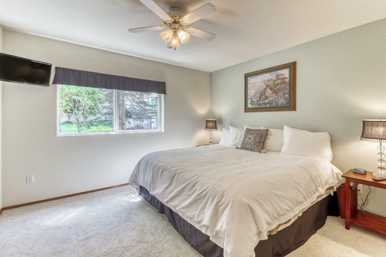3 Bed 2 Bath Apartment In レブンワース エクステリア 写真